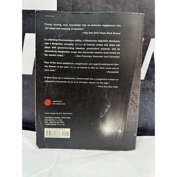 House of Leaves : The Remastered Full-Color Edition by Mark Z. Danielewski 2000 - Picture 2 of 2